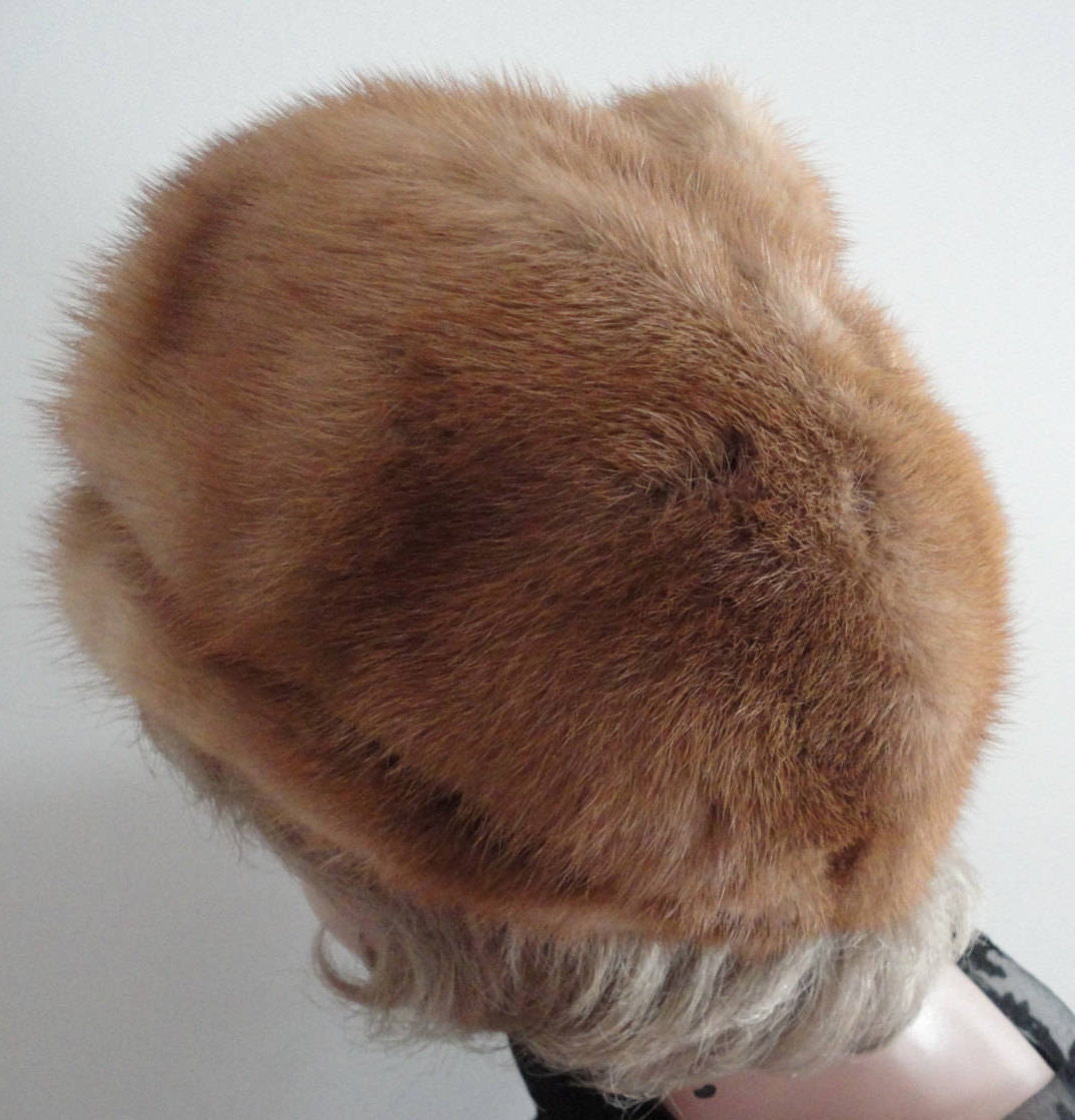 Vintage Lgt Brown Mink Fur Women Hat 60s Canada Small 21 1/4  display picture 1