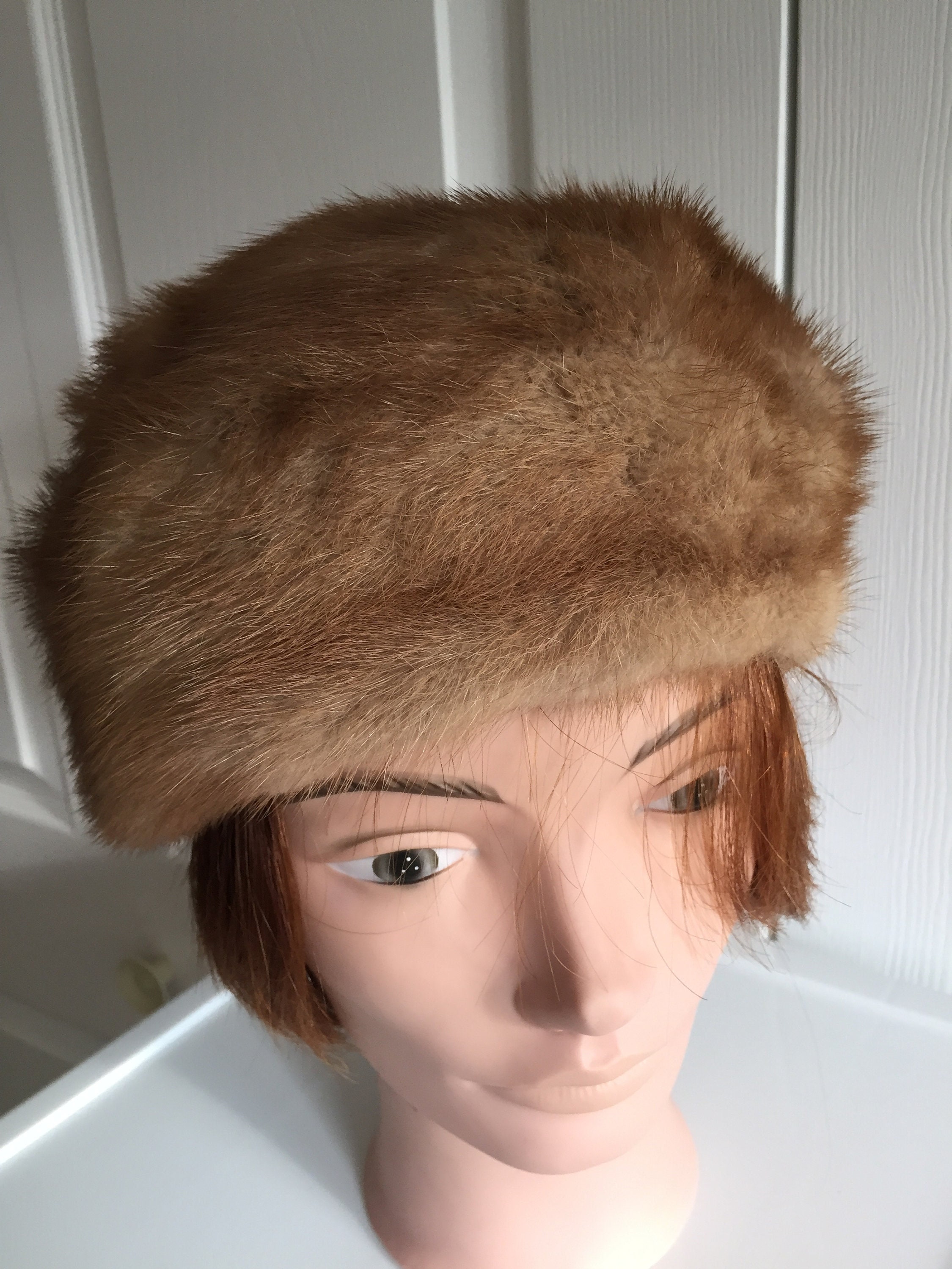 60s Light Brown Mink Women Hat, Medium, 22.125 Inches  display picture 3