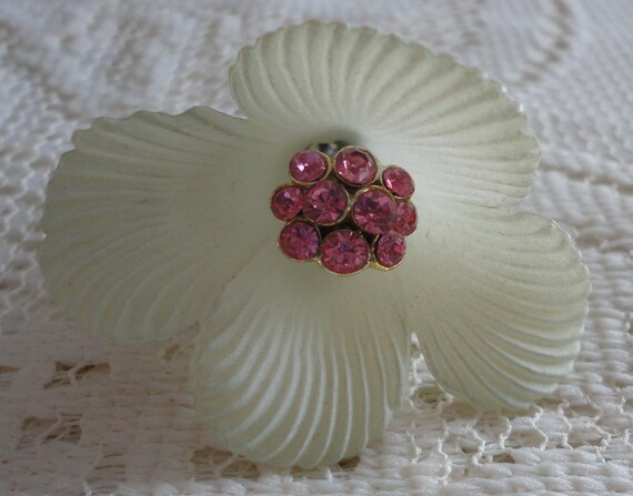 50s Pink Rhinestones/White Plastic/Rhodium Plated… - image 2