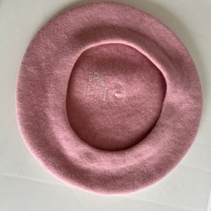 80s light pink wool beret unisex hat medium 10.5 inches Beatnik Look image 5