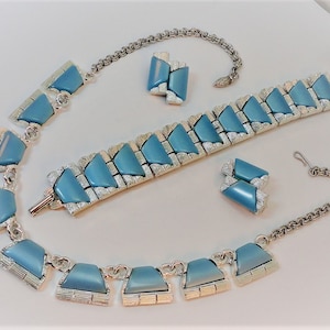 60s Light blue Moonglow Lucite necklace bracelet clip earrings demi parure