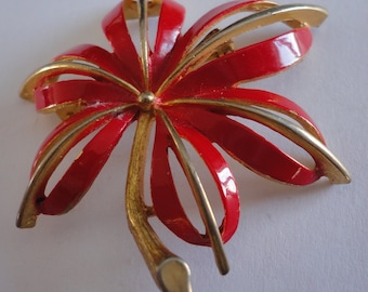 60s Red Enamel Metal Flower Brooch Vintage