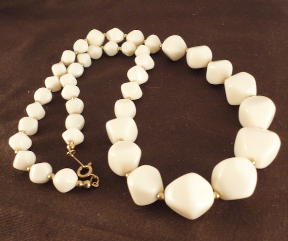 Repurposed Jewelry Vintage 1970s Lucite Beige Ivory Bead Pendant
