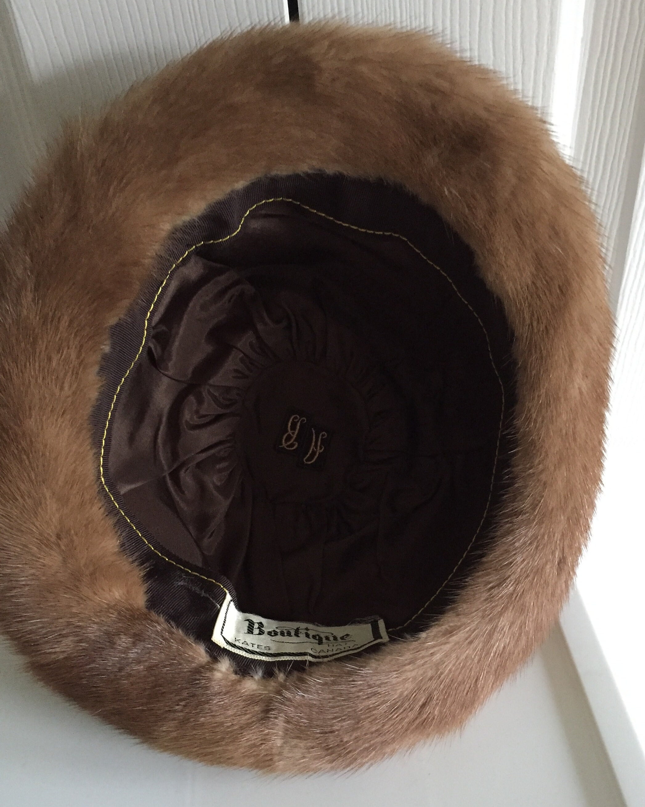 Vintage 60s Mink Fur Cloche Hat: Extra Small, Made in Canada  display picture 1
