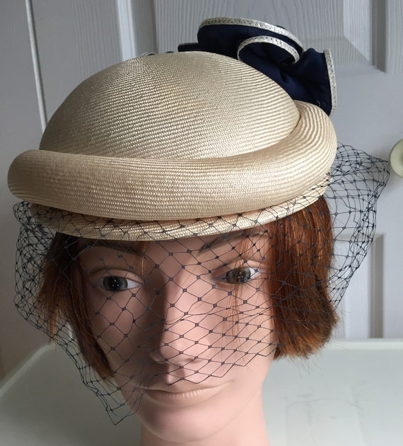 60s Cream Straw Women display picture 1