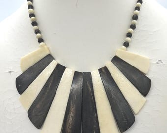 70s Cow Bone White/Dark Brown Bib Tribal Necklace/Choker Vintage
