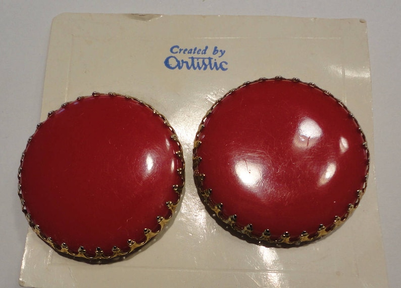 60s Red Large Buttons Lucite Clip Earrings Artistic