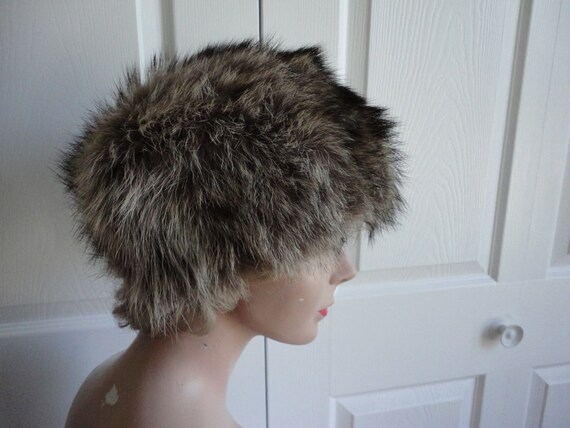 Vintage Raccoon Fur Women Hat Small 21.75 inches … - image 3