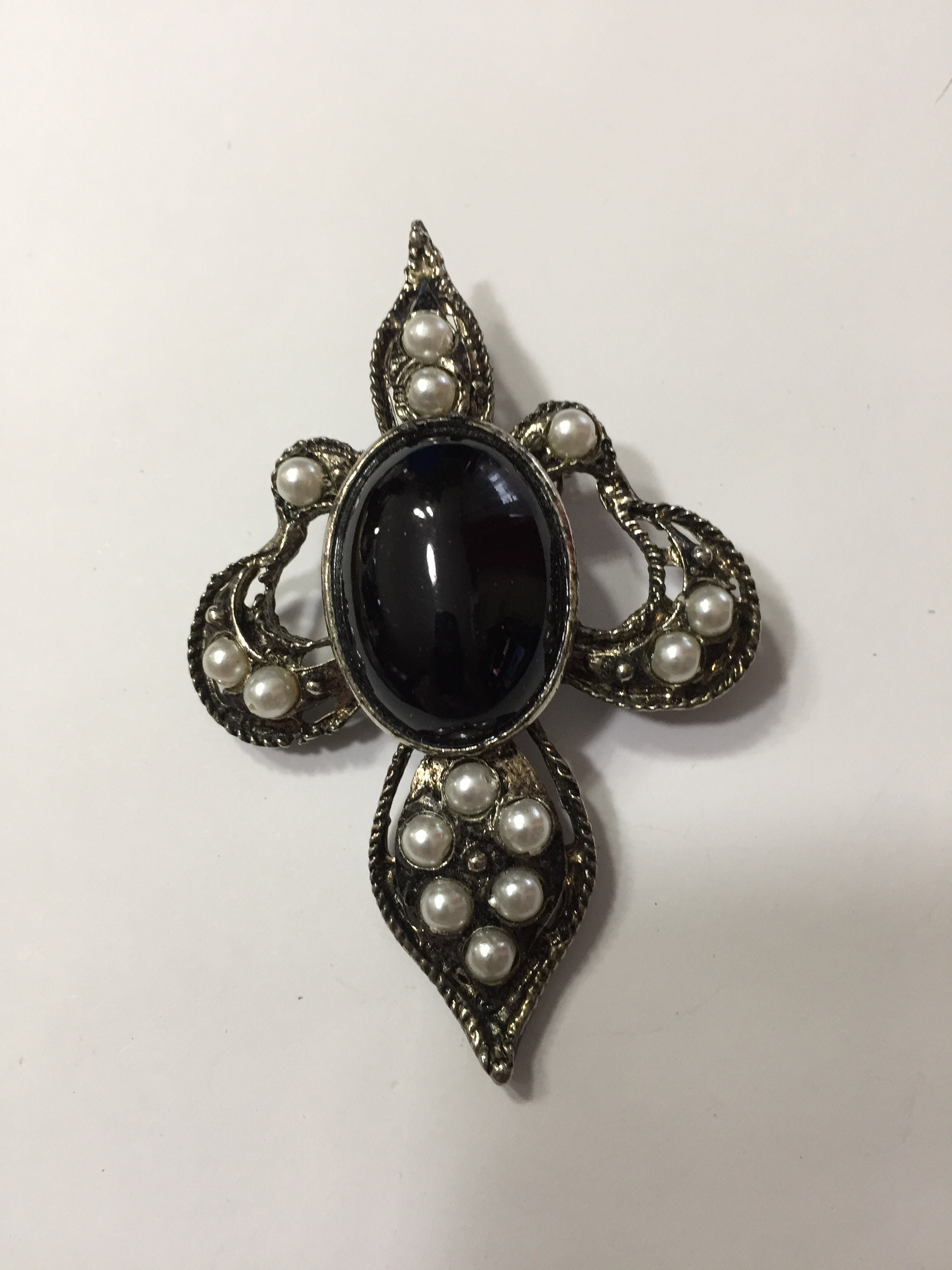 Handcrafted Lucite Dome Mona Lisa Black Bow Crystals Chunky