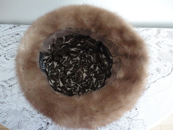 Vintage Brown Mink Fur Women Cloche Hat 60s Canada Small 21  display picture 2
