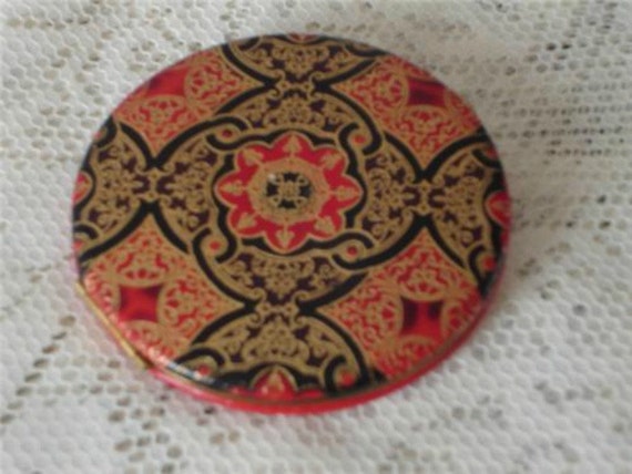 50s Red & Black Leather Chinoiserie Compact Vintag
