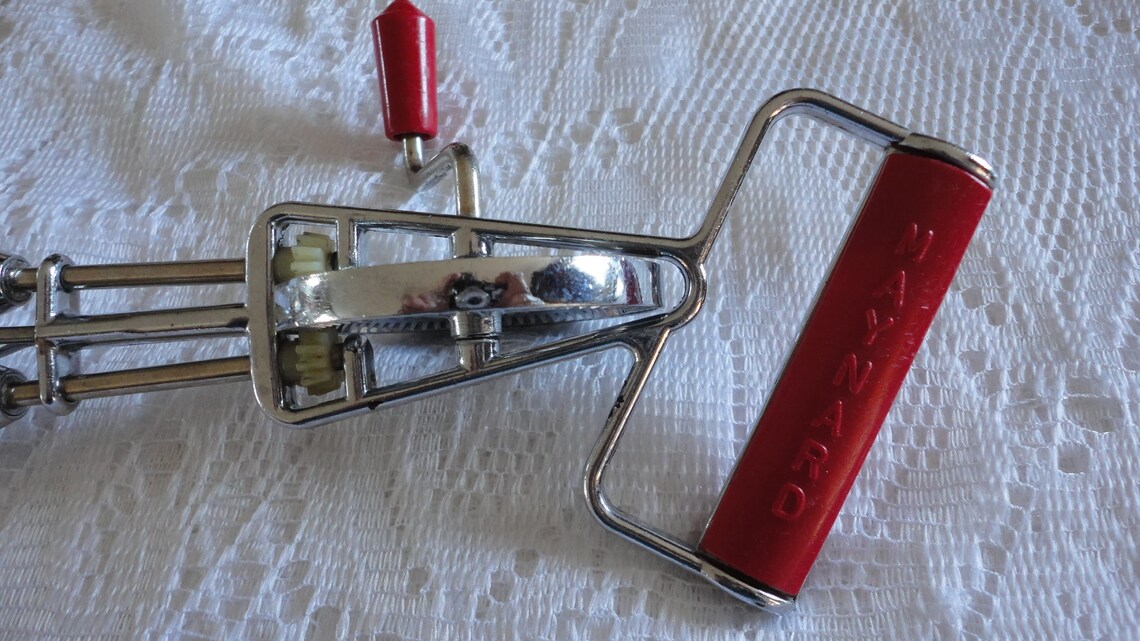 40s Red Hand Crank Egg Beater Maynard Made USA Antique Etsy Canada