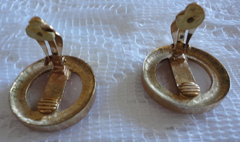 60s Rose QuartzGold plate Round Clips Earrings
