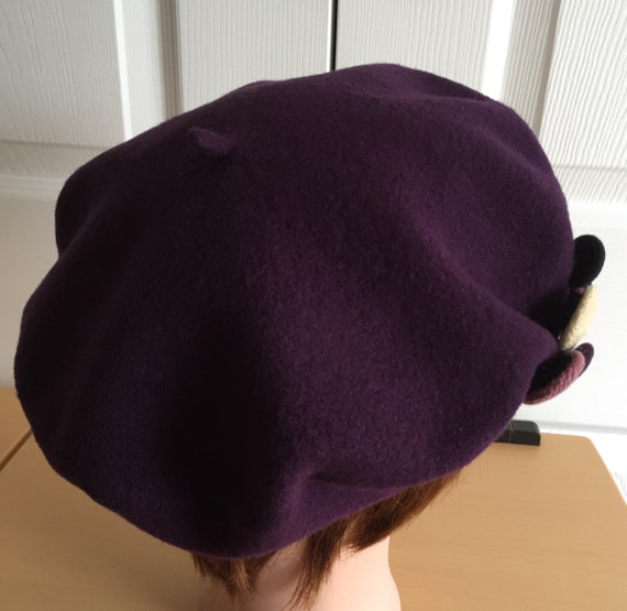 70s Purple Wool Beret Women Hat 10.5  Medium Butt… - image 3