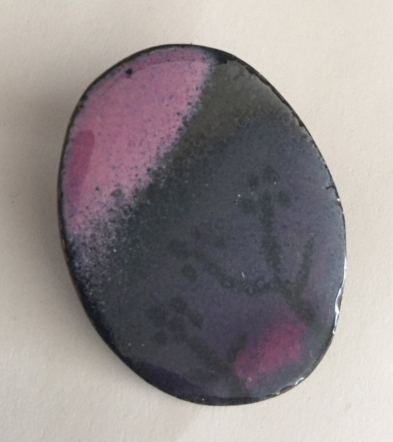 60s Purple/Pink Oval Enamel on Copper Brooch Arti… - image 5