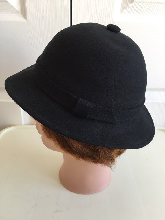 VINTAGE felt hat black with stitching detail XS Vintage American Hat Co. Maxi-Felt Pure Wool Black 6 1/2  main image 3