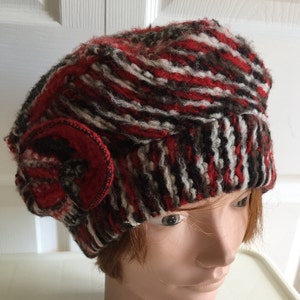 80s Red/Black Wool/Mohair/Polyester Blend Beret Women Hat Size L/XL Made Canada Vintage image 2