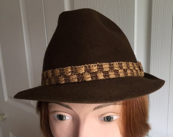 70s Vintage Brown Felt Men Hat 6.725 or 21.5 Small Biltmore Llama