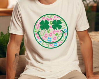 Shamrock Smile St Patrick's Day Shirt, Lucky Shirt, Matching St Patrick' s Day Shirts, St Patty's Day, Irish Shirt, Happy Clover Face Tees