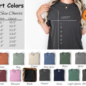 K&ouml;nnte beinhalten: Eine Gr&ouml;&szlig;entabelle f&uuml;r T-Shirts mit Ma&szlig;en in Zoll. Die Tabelle zeigt die L&auml;ngen- und Brustma&szlig;e f&uuml;r die Gr&ouml;&szlig;en S bis 4XL. Die Tabelle wird von einer Farbtabelle mit 15 verschiedenen T-Shirt-Farben begleitet.