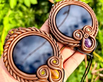 Obsidian Mirror Crystal Stone, Wiccan Witch Altar Tool, Natural Healing Crystal pendant for Divination Spiritual Home Decor