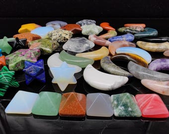 10pcs Merkaba Star Moon pyramid Crystal Worry Stones Bulk Mini Crystals and Healing Stone Carved Merkaba Star Gemstone Chakra Stones Decor