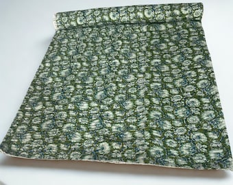 Tela de algodón estampada a mano con bloques: Textil botánico floral verde, funda de cama estilo boho.