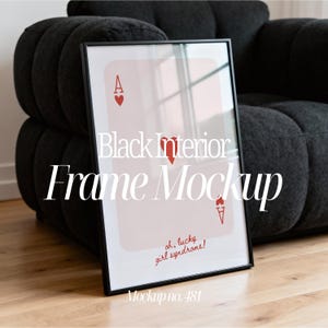 黒の縦型フレームモックアップ：PhotoshopとCanva用の2x3比率の壁アートモックアップ