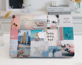 Könnte beinhalten: Eine Laptop-Haut mit einer Collage von Bildern mit Palmen, Surfbrettern, rosa Flamingos, Ozeanwellen und dem Text "dreams are made of sand and sun...", "sunshine on my mind" und "the waves of the sea help me get back to me".