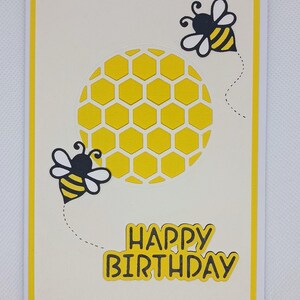 Carte anniversaire thème abeille  - fait main - unique - création en papier