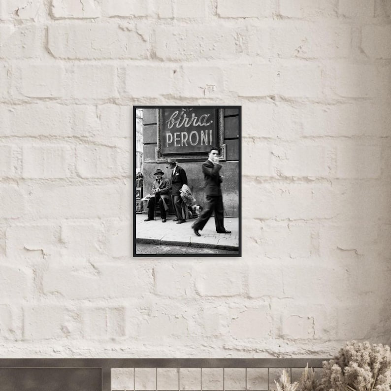 Inramad poster med vintagefoto av gatan i Rom, 4 storlekar A2 (42 x 59.4  cm)