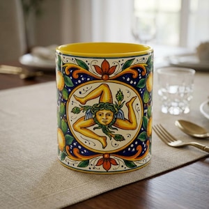 Sycylijski kubek Trinacria z cytryną | Ceramiczny kubek do kawy z akcentem