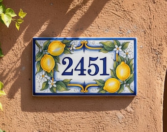 Azulejo personalizado con número de casa de limón de Amalfi – Placa de porcelana para exteriores de 8 x 4 pulgadas