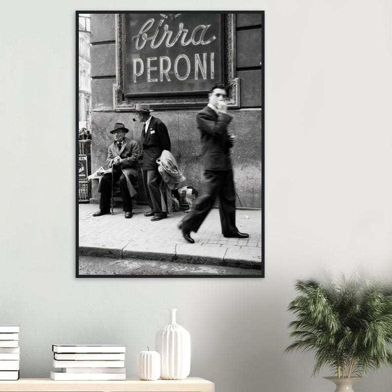 Inramad poster med vintagefoto av gatan i Rom, 4 storlekar bild 9