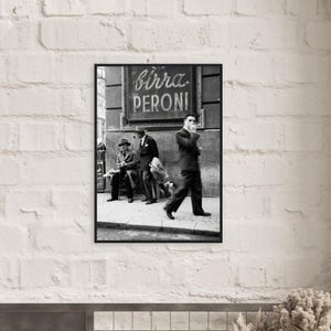 Inramad poster med vintagefoto av gatan i Rom, 4 storlekar A1 (59.4 x 84.1  cm)