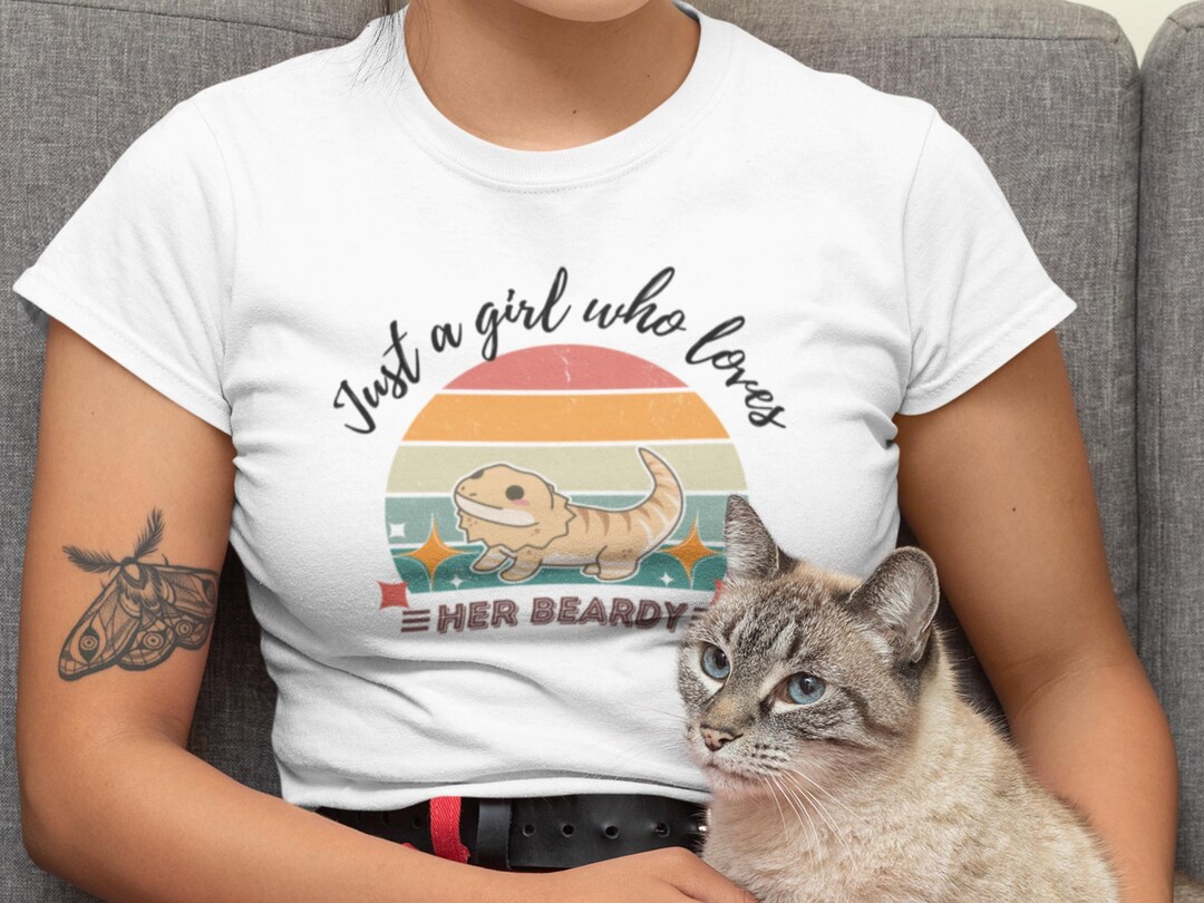 Retro Bearded Dragon Funny Animal Shirt, Just a Girl Who Loves Her ...