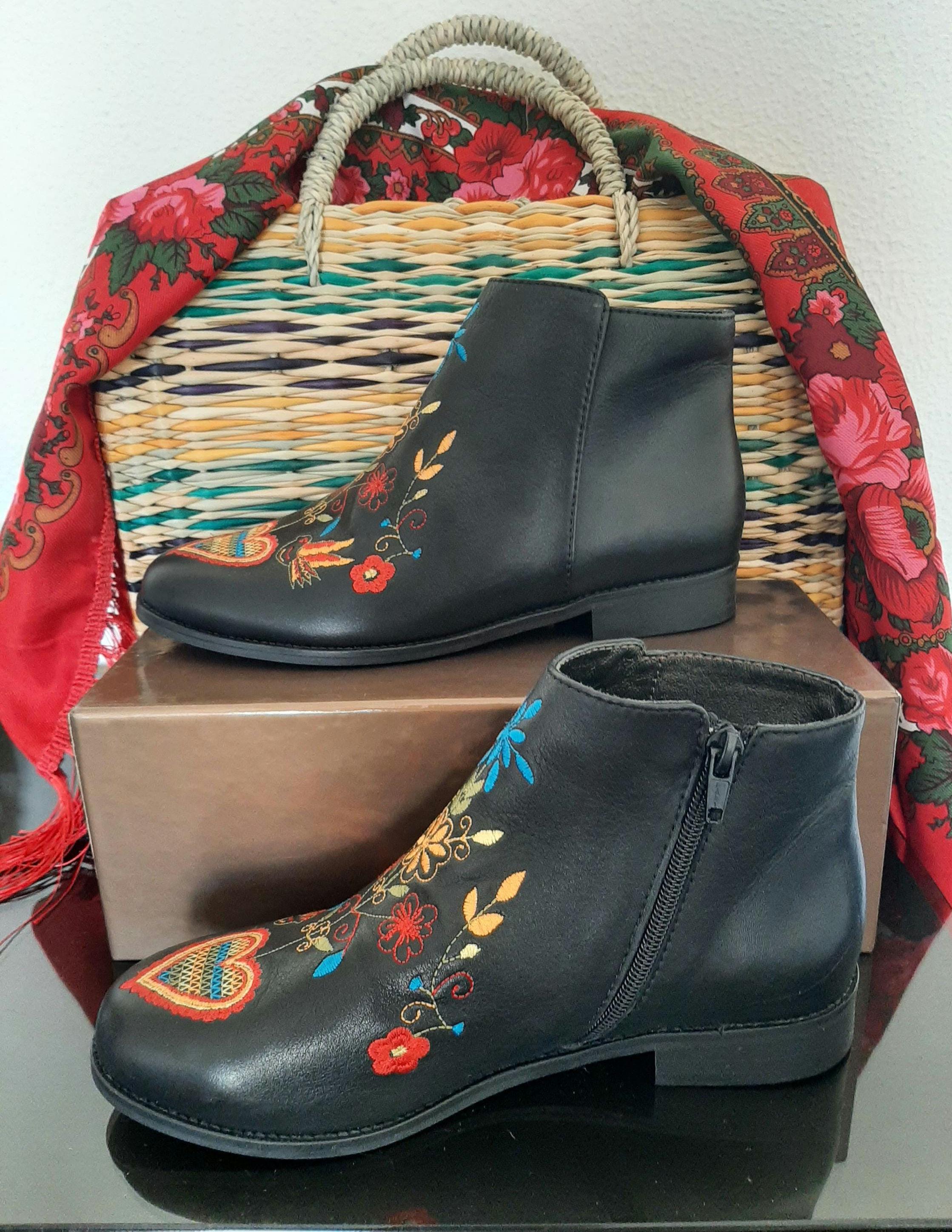 Bottes Cuir Femme BRAKO Taille 41 Noir - Broderie, Petit Talon Bloc