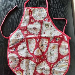 Portuguese Handmade Cotton Apron for Children Kitchen Apron Souvenir Portugal Traditional Minho Embroidery &quot;Lenços dos Namorados&quot; Decor Gift