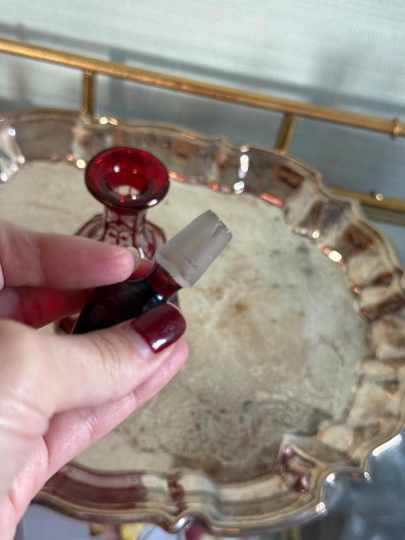 Ruby Flash Perfume Bottle with Stopper — Etched F… - image 6