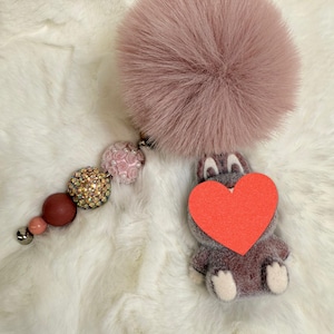 Popular monsters beaded keychains