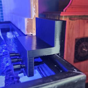 AQUAREADY ConeS HOB skimmer mount for RIMMED aquariums