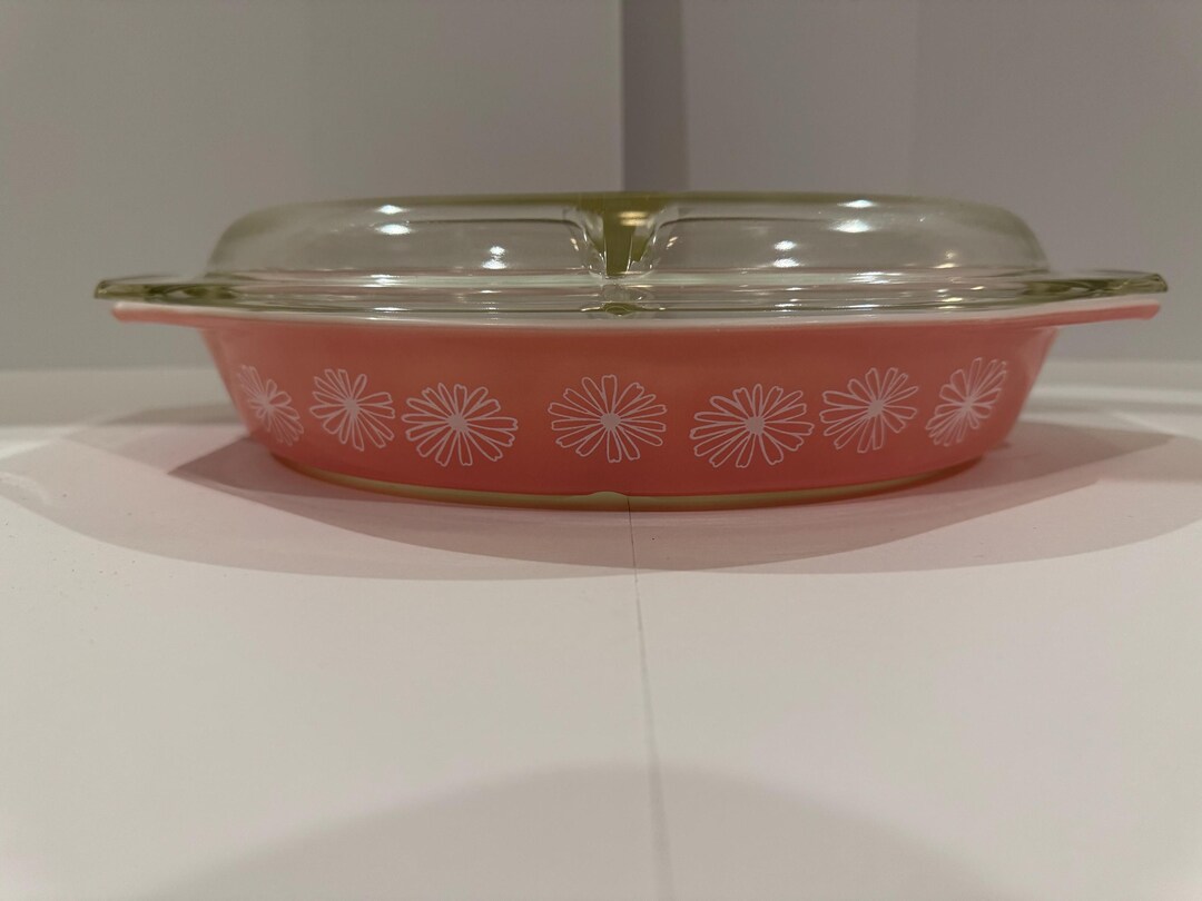 Pyrex Pink Daisy Divided Casserole Dish With Lid. 1 1/2 Quart. Made in ...