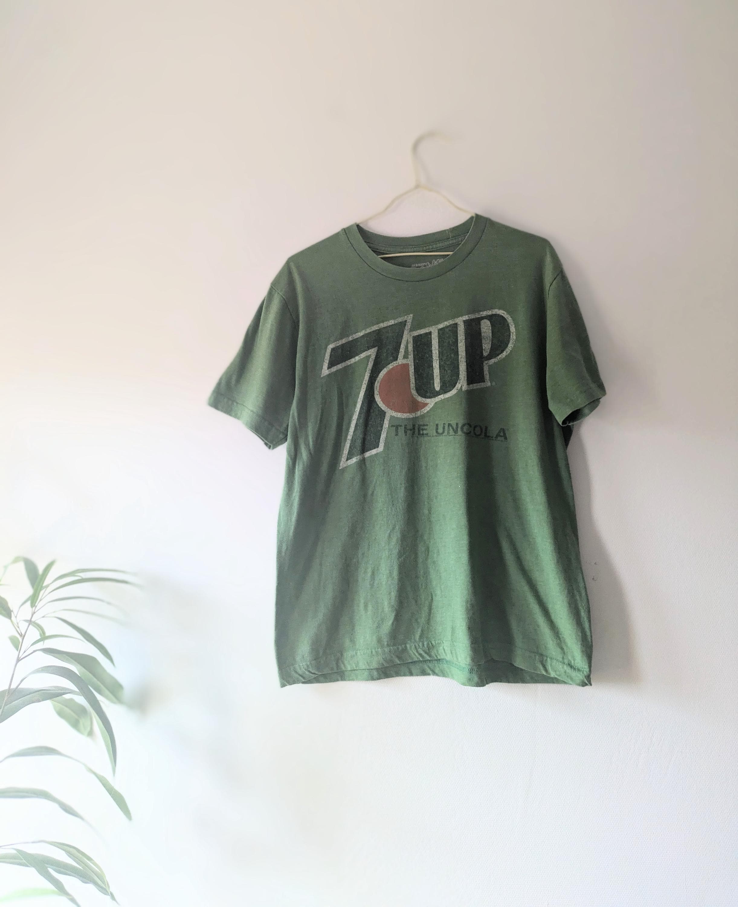 Vintage 90s 7up T-shirt, Green Retro Tee (size M) - Etsy