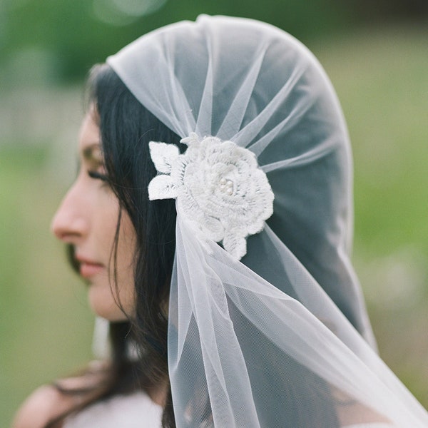 Juliet Cap Veil, Wedding Veil, Bridal Veil, Lace Veil, Flower Veil, Pearl Veil, Cathedral Veil, Chapel Veil, Floral Veil, Tulle Veil, Boho