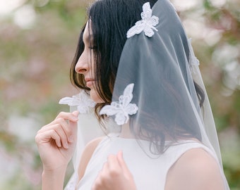 Butterfly Veil, Papillion Veil, Lace Veil, Whimsical Veil, Unique Wedding Veil, Romantic Veil, Cathedral Veil, Fingertip Veil, Bridal Veil