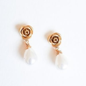 Rose Earrings, Rose Bridal Earrings, Rose Studs, Flower Earrings, Floral Earrings, Pearl Earrings, Pearl Drop, Flower Studs, Floral Studs