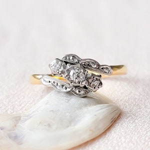 Art Deco Diamond Ring in 18ct and Platinum, Diamond Engagement Ring, Vintage Engagement Ring, Diamond Trilogy, Art Deco Engagement Ring,