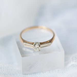 14k Gelb und Weißgold Art Deco Diamant-Verlobungsring, 1920er Jahre, Vintage-Engagment, Diamant-Verlobung, Antiker Ring, ERLE Bild 6