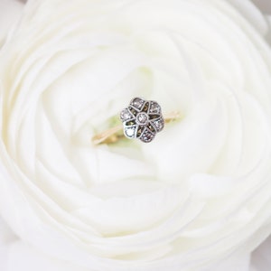 Floral Engagement, Diamond Flower, Flower Engagement, 18k Gold Engagement, Vintage Engagement, Art Deco Engagement, Flower Engagement Ring image 3