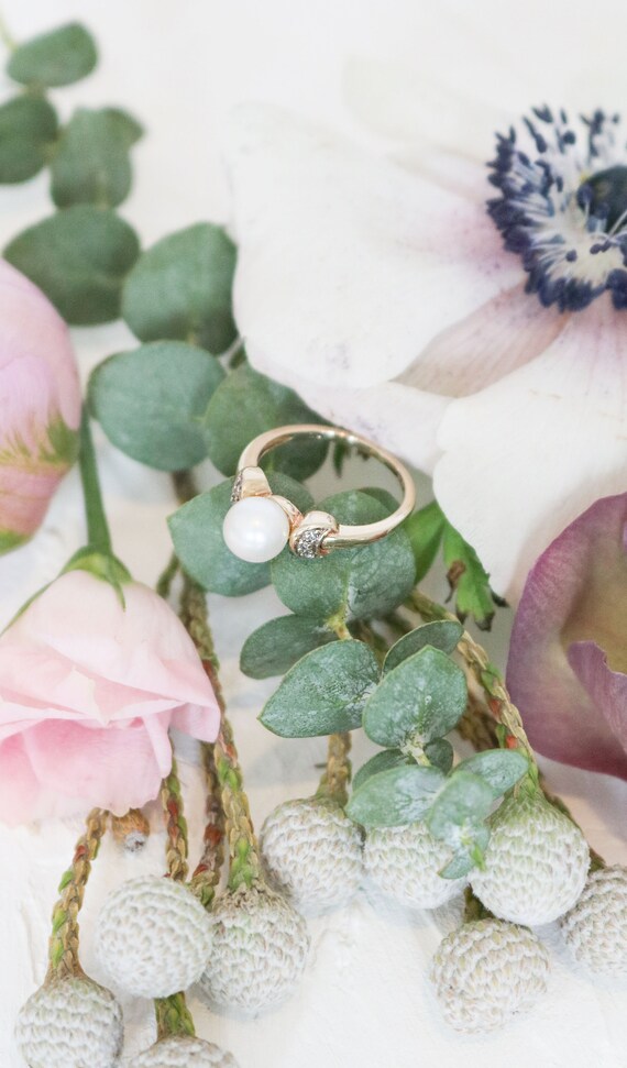 Vintage Pearl Engagement Ring, Vintage Diamond En… - image 10